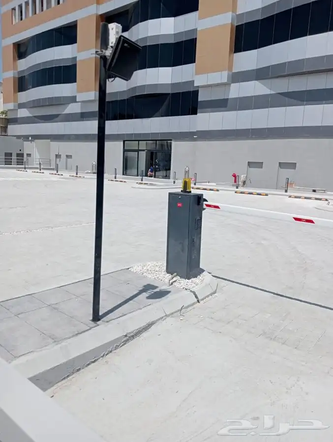 عروض علي بوبات دخول وخروج السيارات الايطالي 6