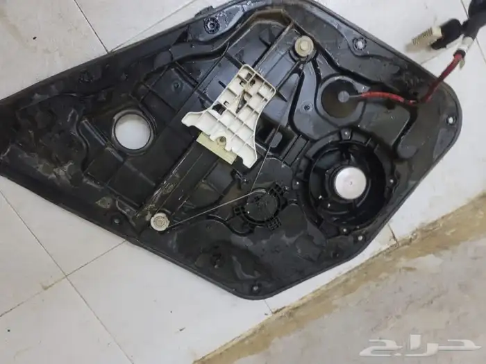 باب النترا خلفي يسار 5