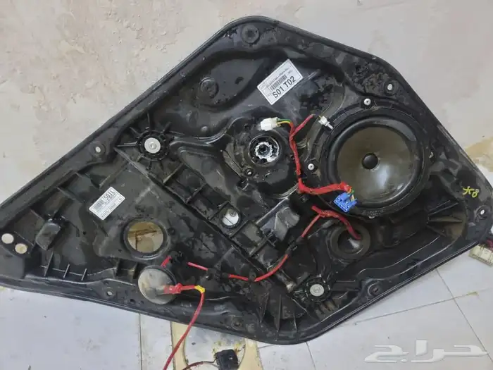 باب النترا خلفي يسار 4