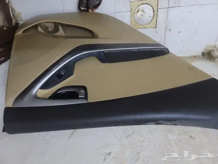 باب النترا خلفي يسار 2