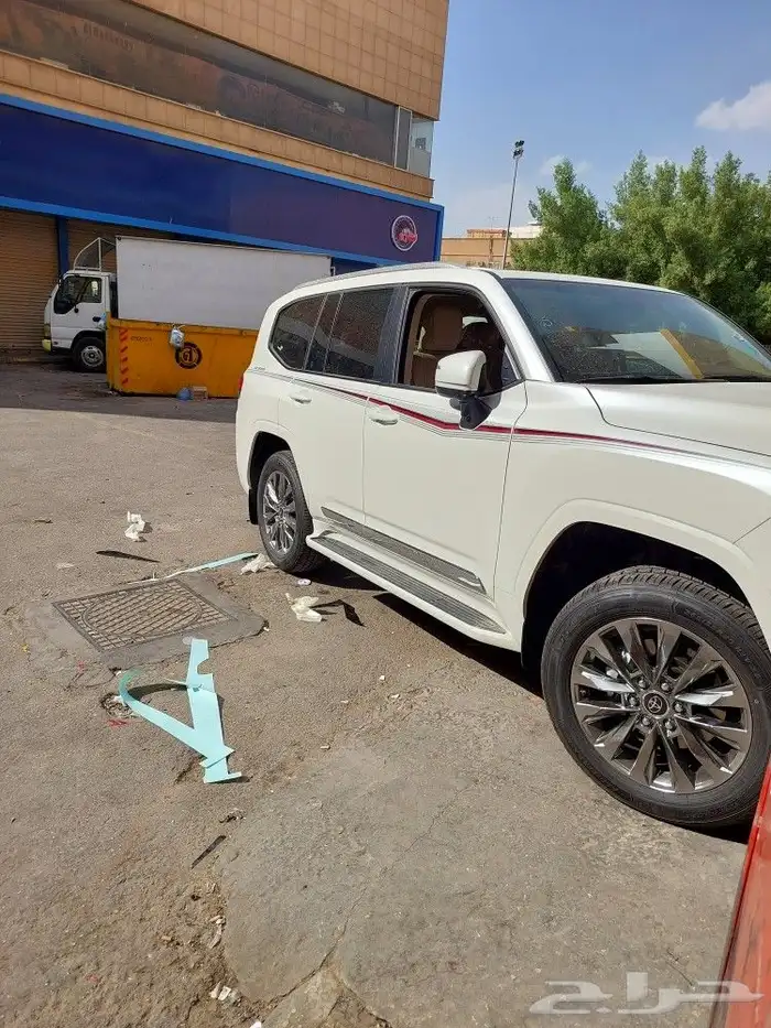 اكسسوارات لاندكروزر 23وخطوط 8