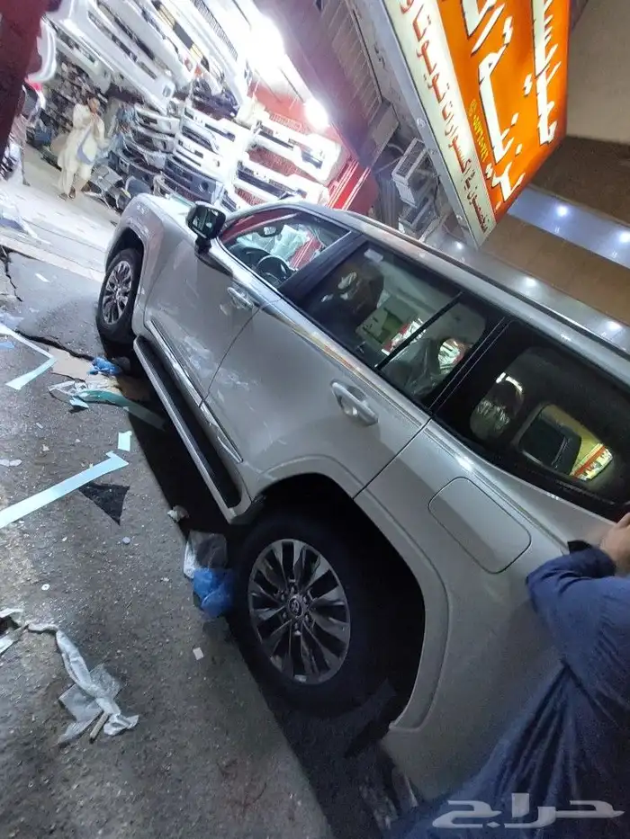 اكسسوارات لاندكروزر 23وخطوط 3