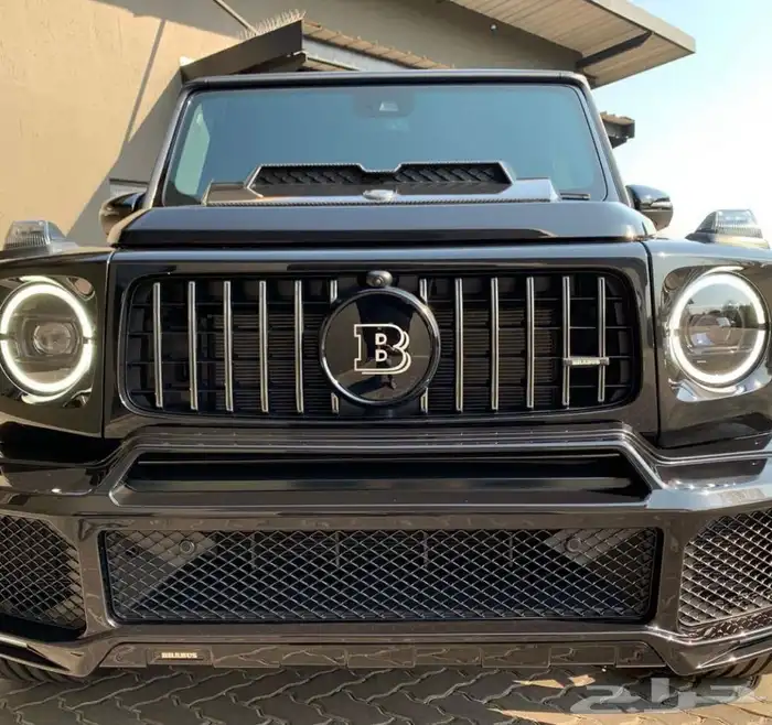 دعامية أمامية لون أسود لسيارة مرسيدس جي كلاس G63 25