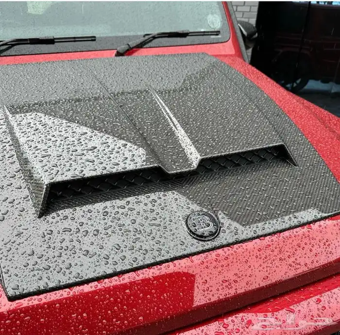 دعامية أمامية لون أسود لسيارة مرسيدس جي كلاس G63 31