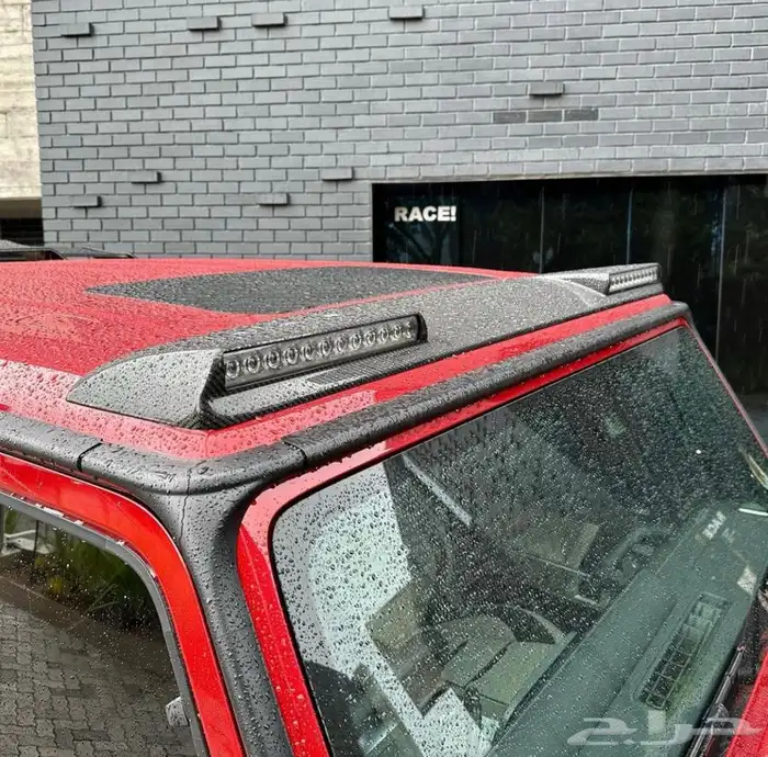 دعامية أمامية لون أسود لسيارة مرسيدس جي كلاس G63 30