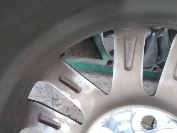 طقم جنوط كامري اصلي وكاله مقاس 16 1