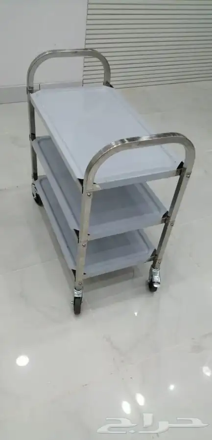 عربيه تقديم. عربية نظافه. 3
