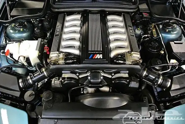 مكاين و قطع غيار وصيانة وسمكرة BMW 6