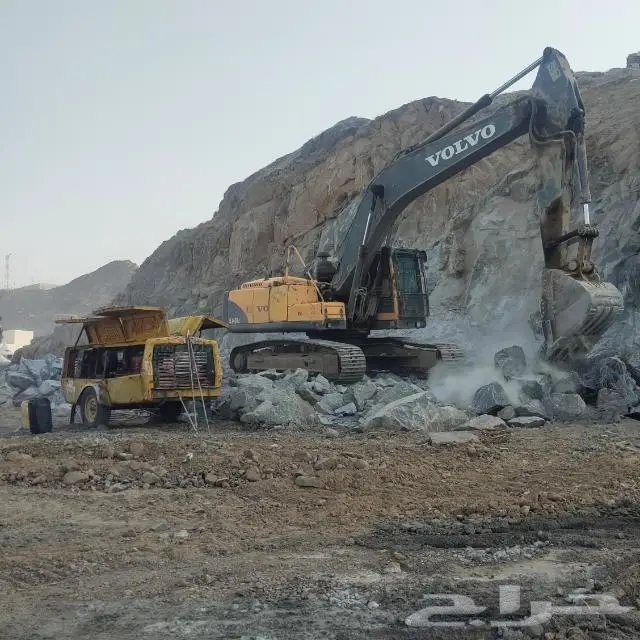 مقاول قص الرضي وتفتيات اصخور وبنا الحجر 0