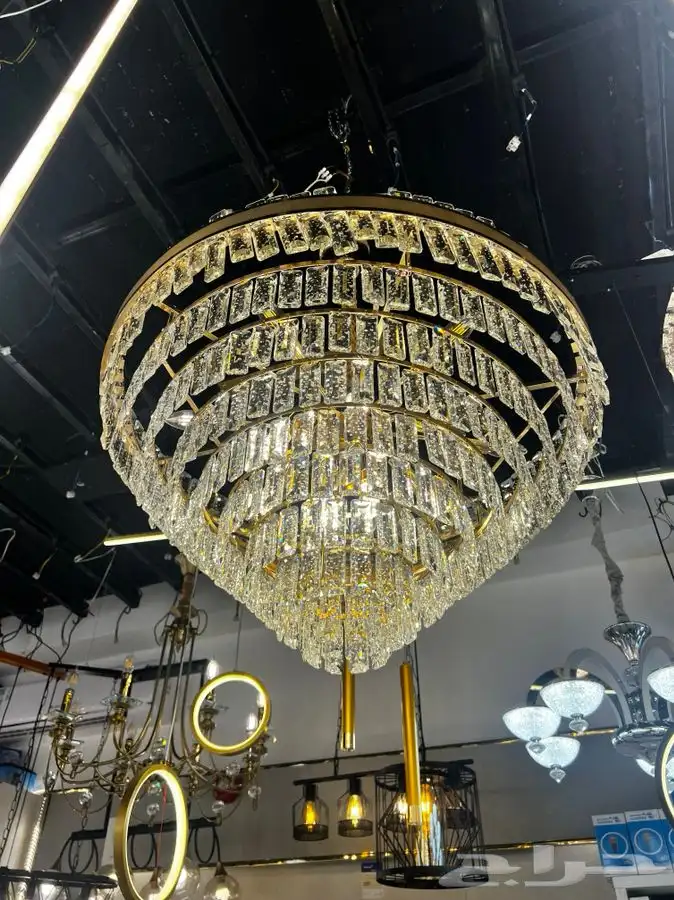 نجف ثريات 38