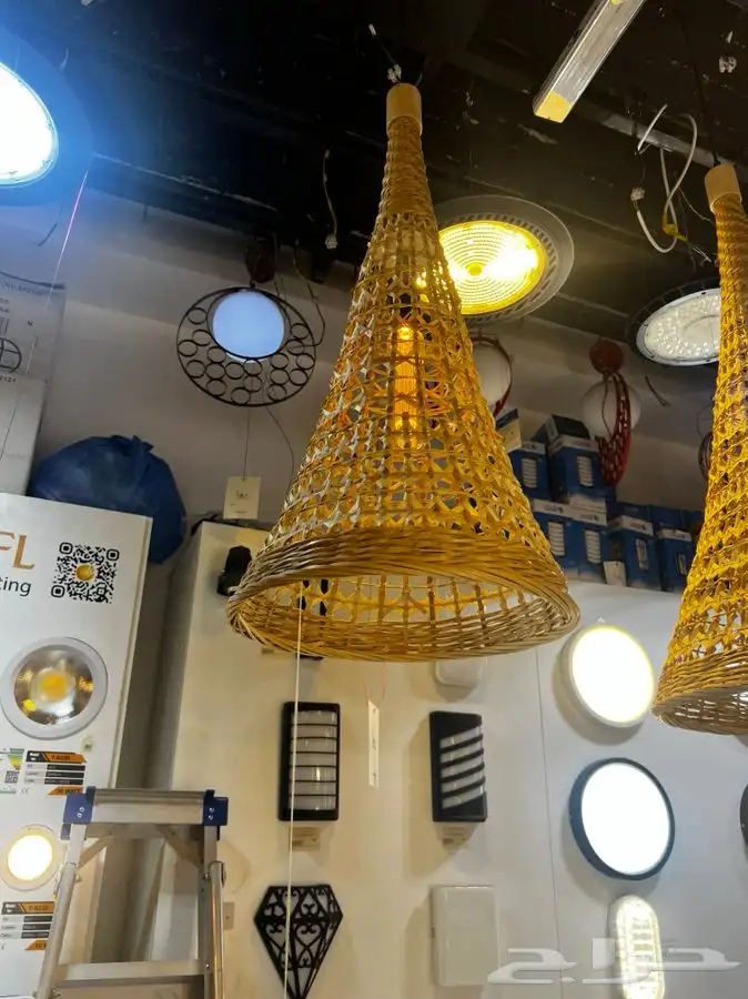 نجف ثريات 55