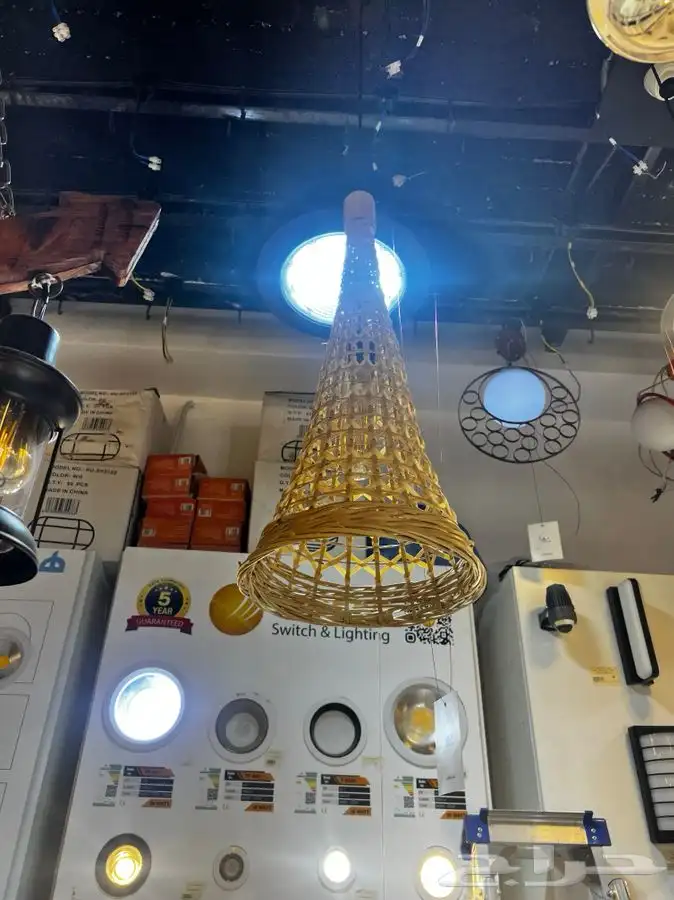 نجف ثريات 54