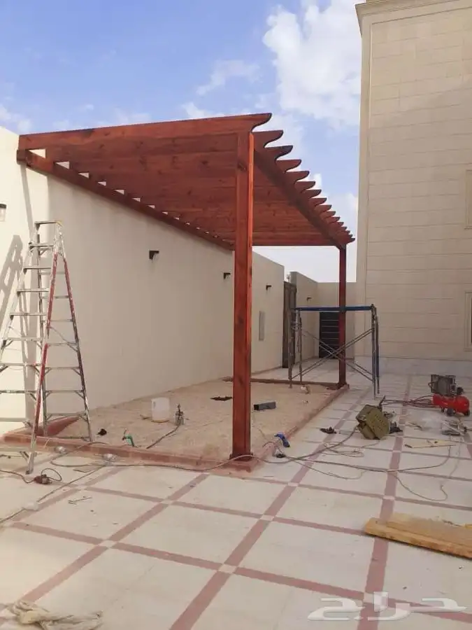 مضلات برجولات جلسات خارجيه سواتر ديكورات ترميمات شامله 92