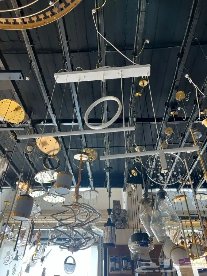 نجف ثريات 76