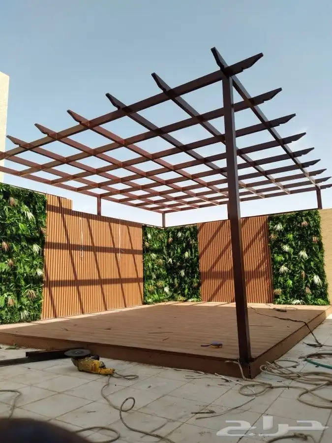 مضلات برجولات جلسات خارجيه سواتر ديكورات ترميمات شامله 85