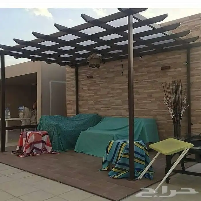 مضلات برجولات جلسات خارجيه سواتر ديكورات ترميمات شامله 83