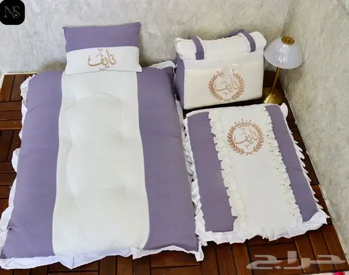 طقم مواليد مكتمل بالاسم الوان مميزه 3