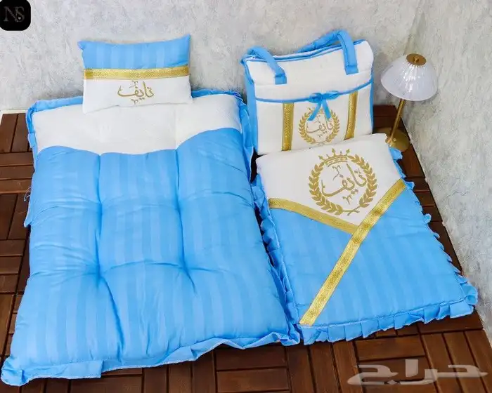 طقم مواليد مكتمل بالاسم الوان مميزه 6