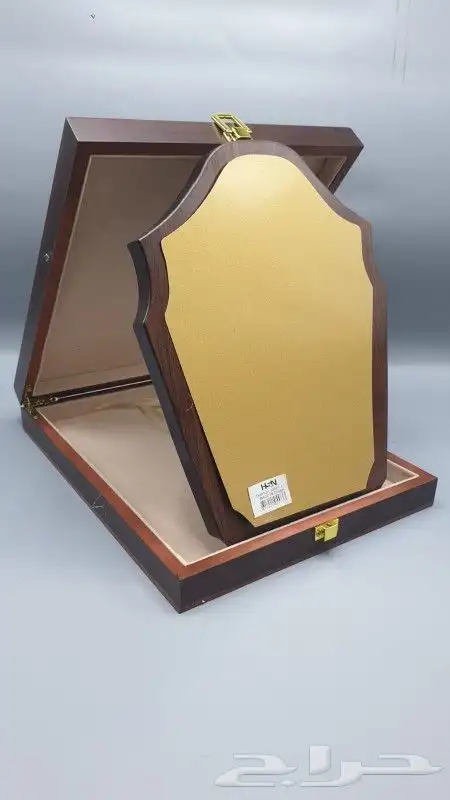 دروع تذكارية 6