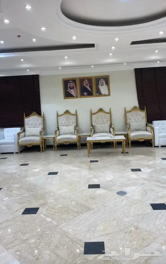 تاجير كراسي ملكية وكنب ملكي 0