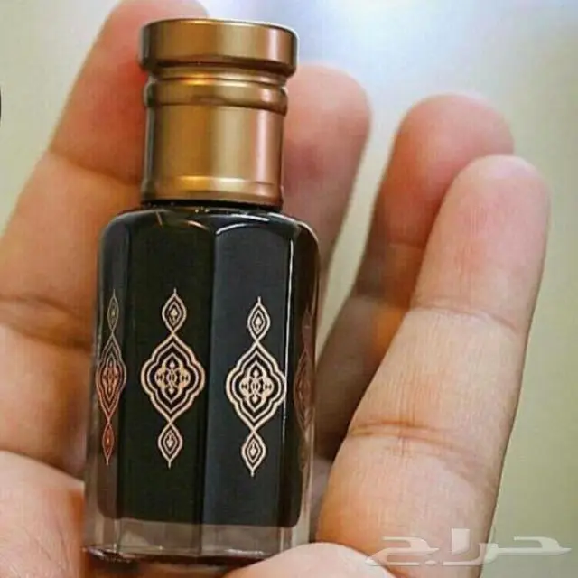 دهن عود هندي كلاكاسي معتق لسنوات 0