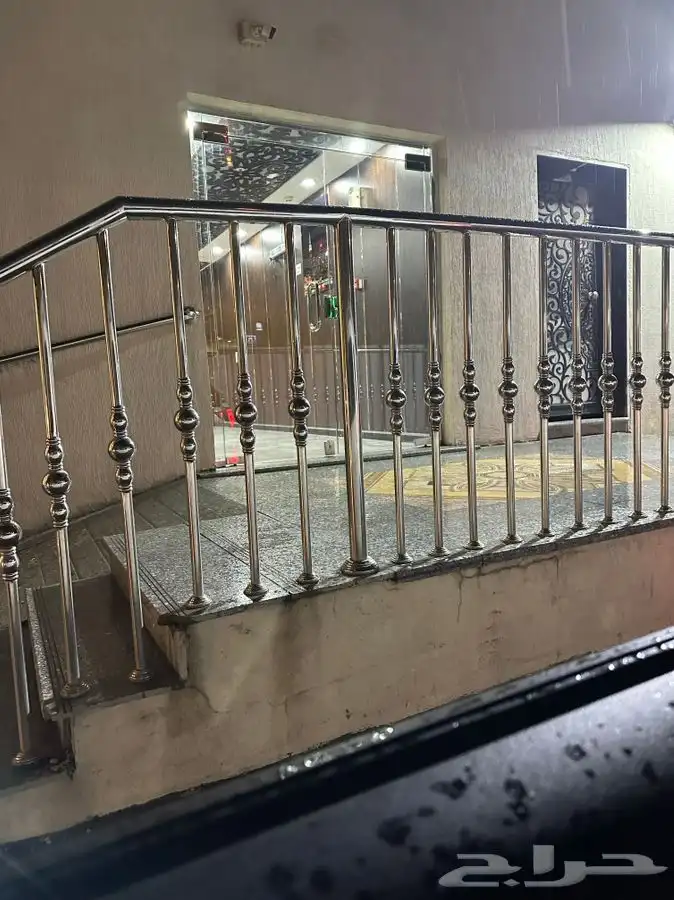 ورشة استنلس استيل دربزان درج حواجز شبابيك 15