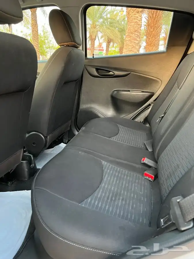 سبارك مديل 2020 تم البيع 28