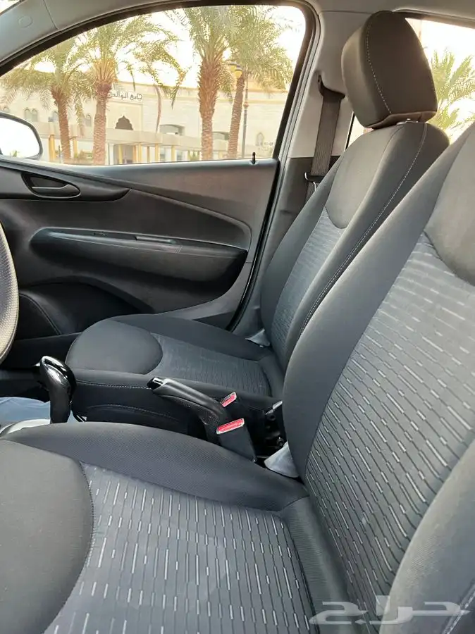 سبارك مديل 2020 تم البيع 35