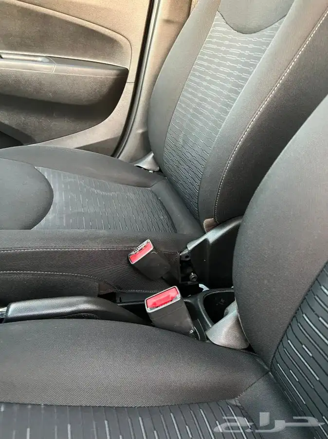 سبارك مديل 2020 تم البيع 23