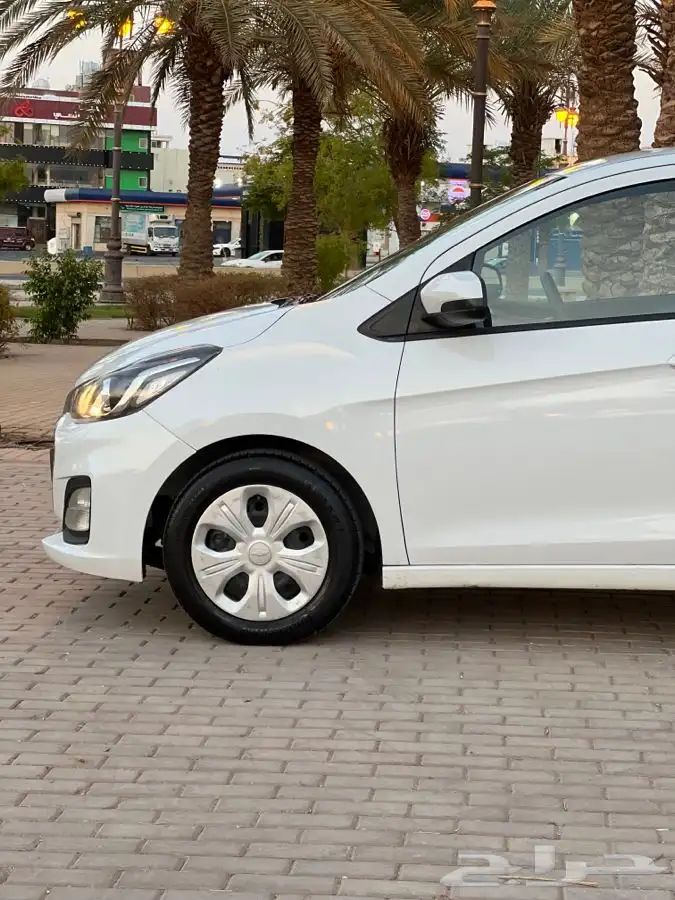سبارك مديل 2020 تم البيع 11