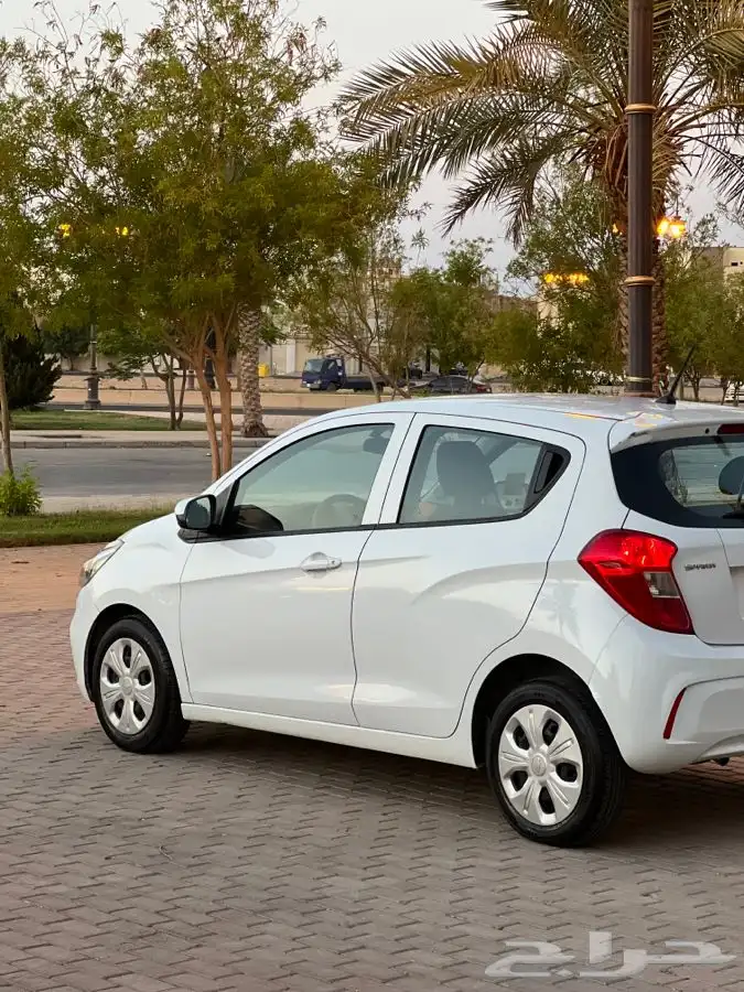 سبارك مديل 2020 تم البيع 6