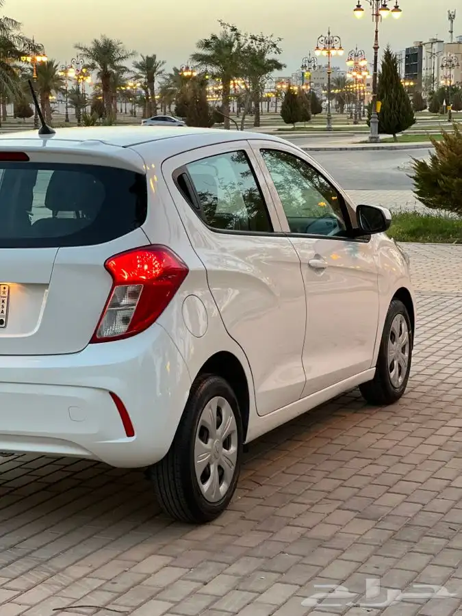 سبارك مديل 2020 تم البيع 3