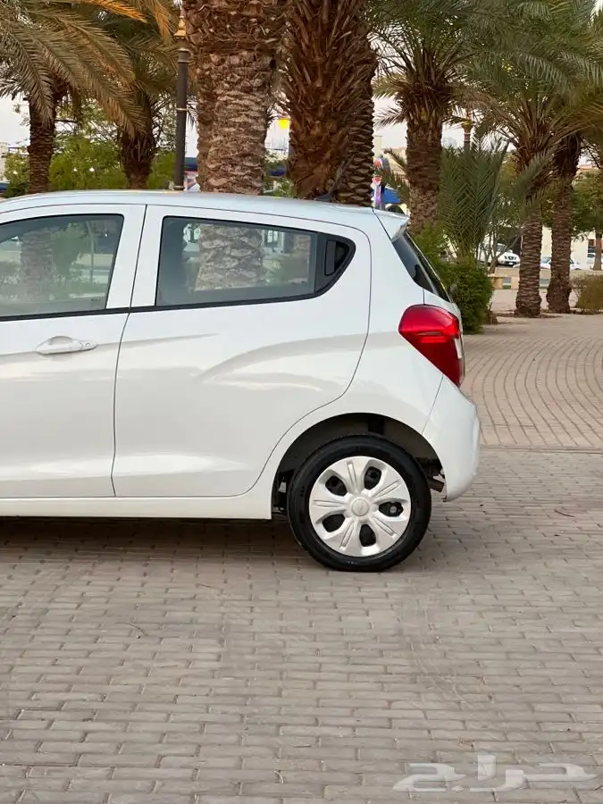 سبارك مديل 2020 تم البيع 10