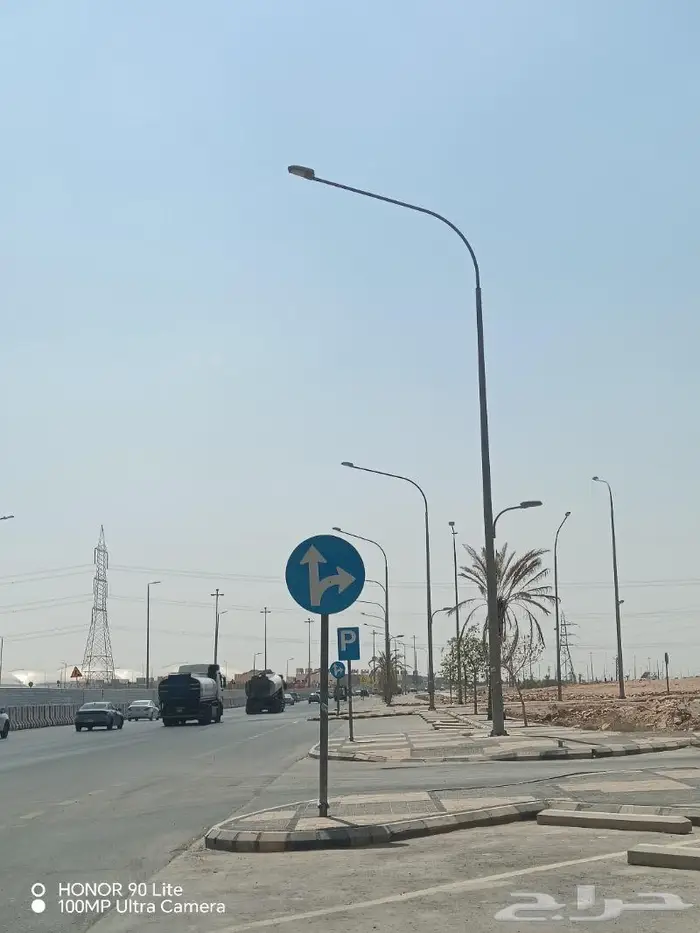 توريد مواد كهرباء لمبات كشافات اعمده اناره 7
