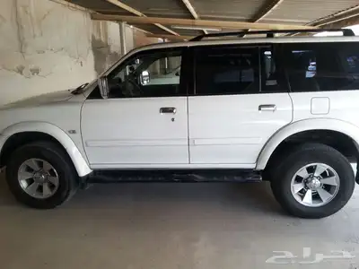 سيارة جيب ميتسوبيشي ناتيفا موديل 2006 2