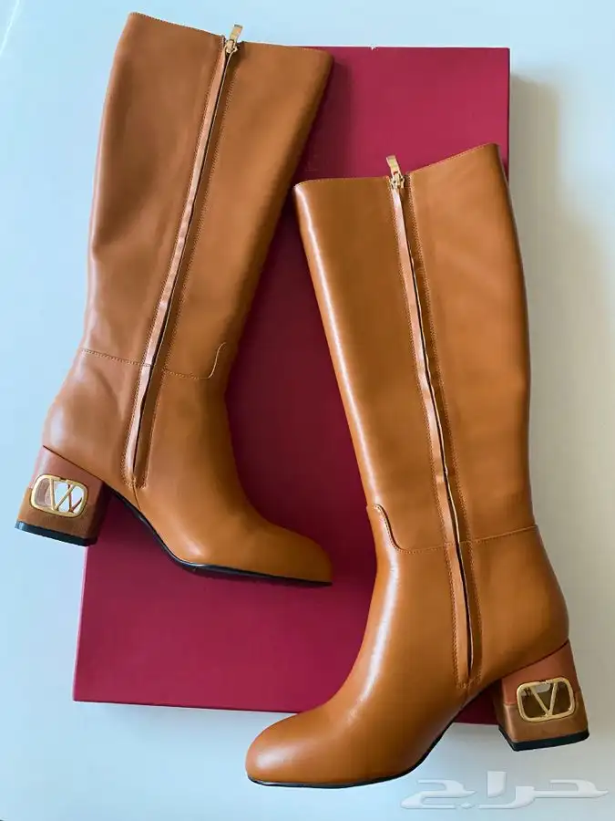 جاكيتات و ابوات شتويه نسائية 1