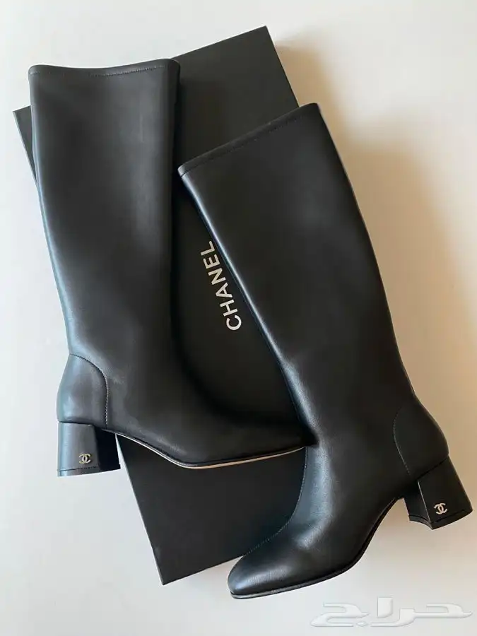 جاكيتات و ابوات شتويه نسائية 47