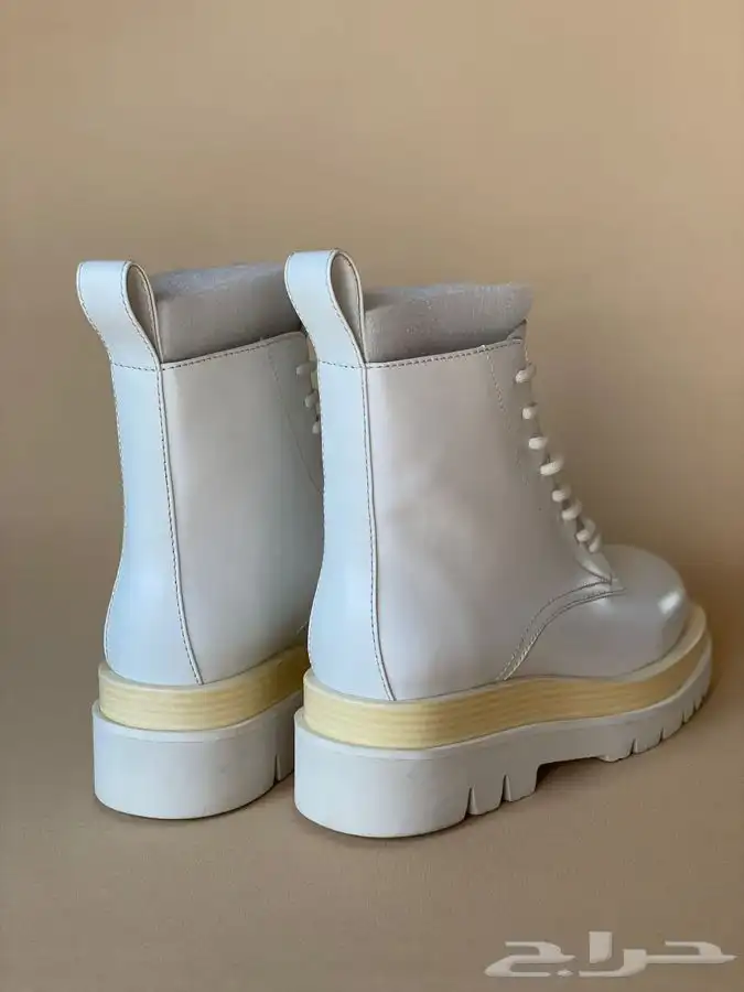 جاكيتات و ابوات شتويه نسائية 28