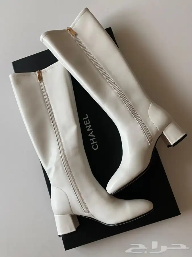 جاكيتات و ابوات شتويه نسائية 50