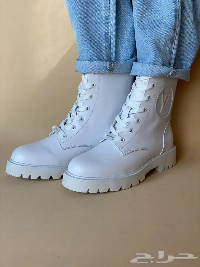 جاكيتات و ابوات شتويه نسائية 35