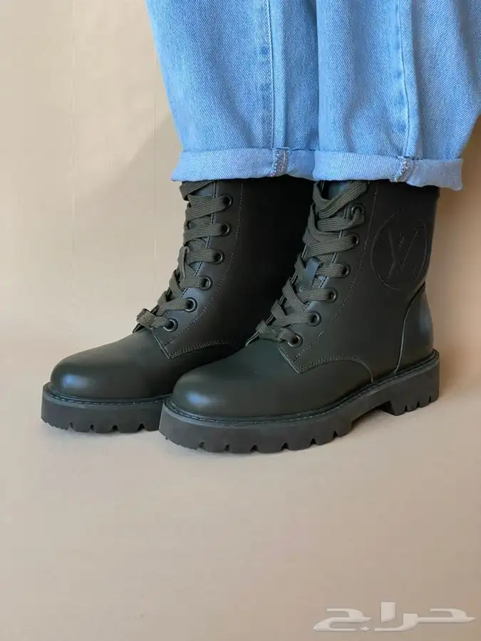 جاكيتات و ابوات شتويه نسائية 32