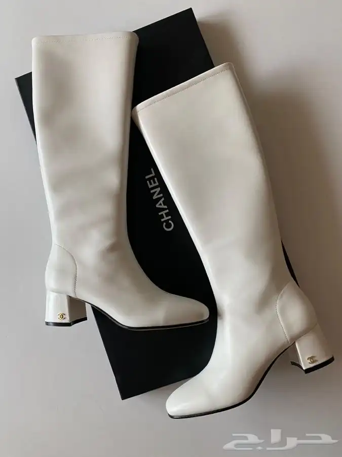 جاكيتات و ابوات شتويه نسائية 49