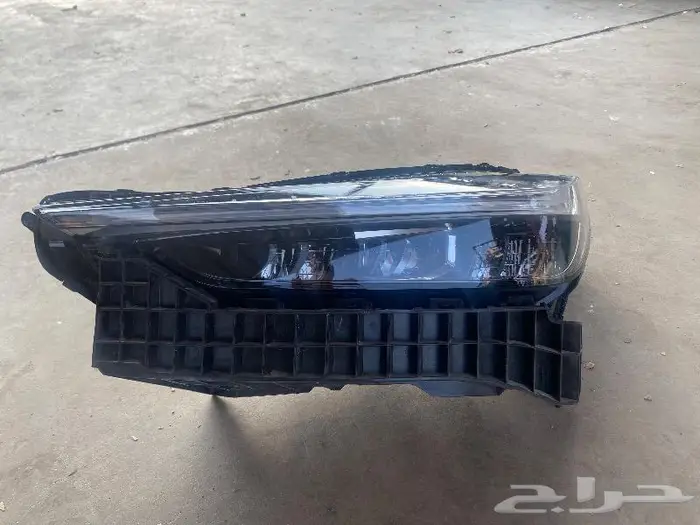 للبيع شمعه يسار هوندا HR-V 2024 1