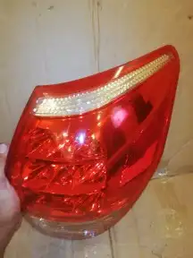 للبيع اسطب خلفي يمين تويوتا راف فور موديل 2008 اصلي مستعمل 0