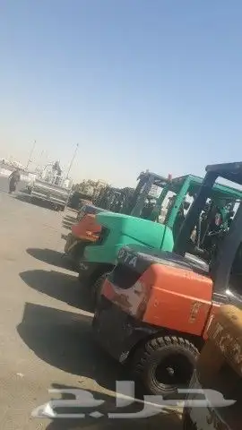 إيجار رافعة شواكيه وكرينات وسيزرليفت 7