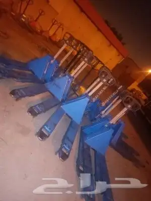 إيجار رافعة شواكيه وكرينات وسيزرليفت 3