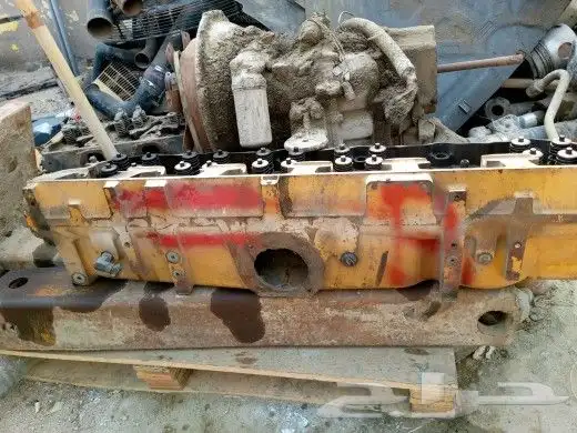 قطع غيار معدات ثقيله مستعمل نظيف 4