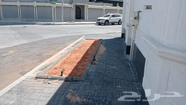 تربة حمراء للزراعة 4