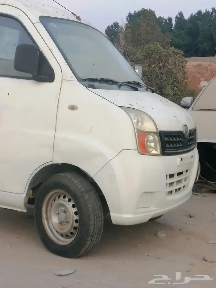 دباب ليفان تشليح قطع غيار 11