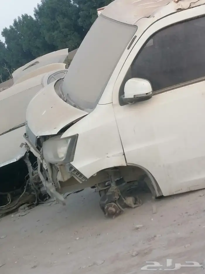 دباب ليفان تشليح قطع غيار 9